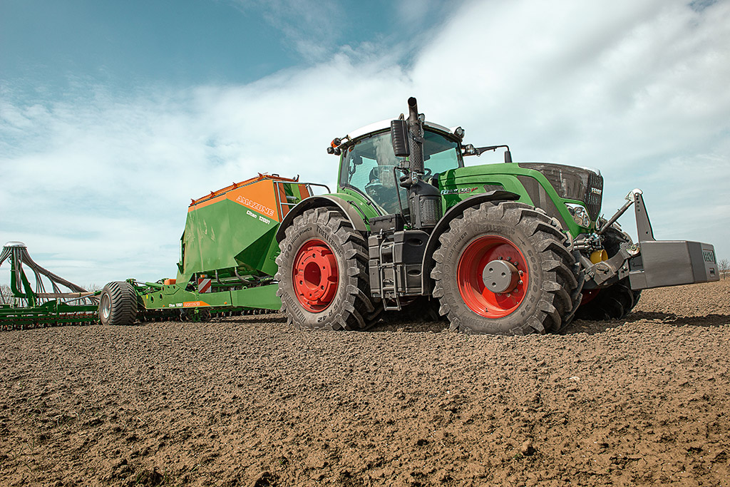 fendt-vario-900-4