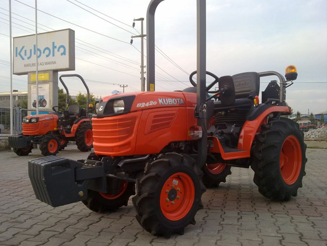 kubotab2420-ic1