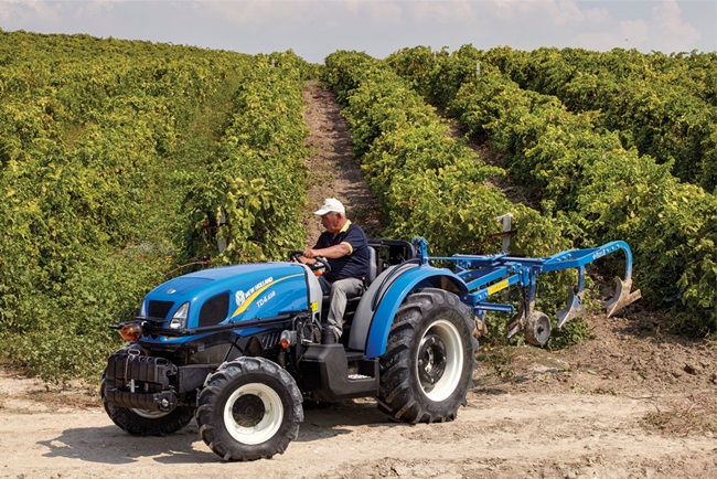 newhollandtd4b-02