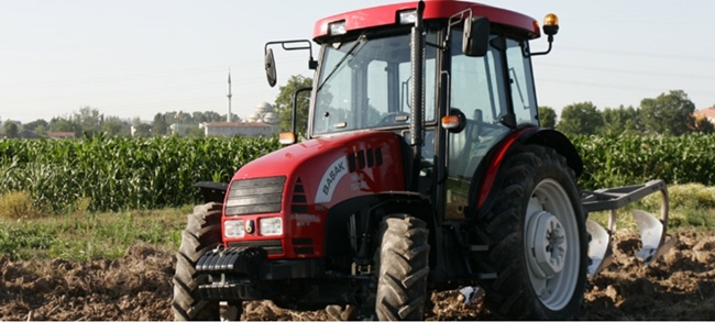 basak2080traktor-02