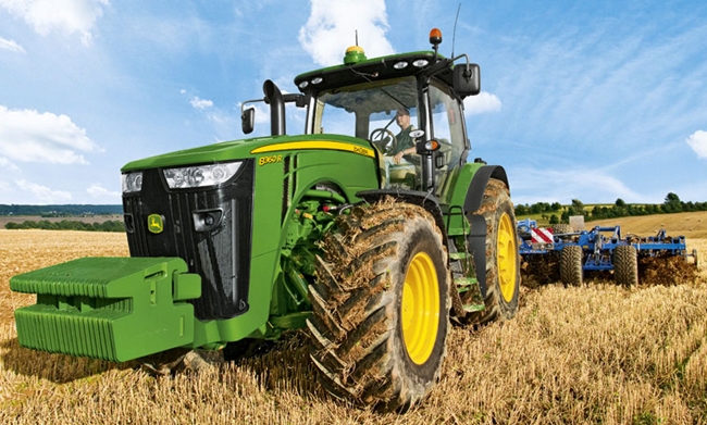 johndeere8rserisi-01
